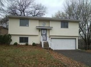 10220 Tamarack St NW, Coon Rapids, MN 55433