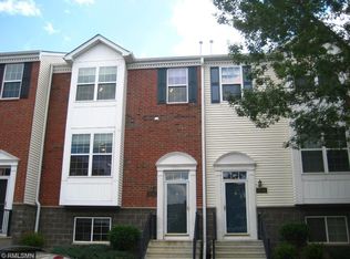 15742 Fox Cir, Apple Valley, MN 55124