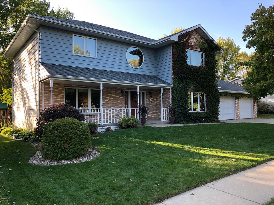1st image of 1419 Harmony Ln
