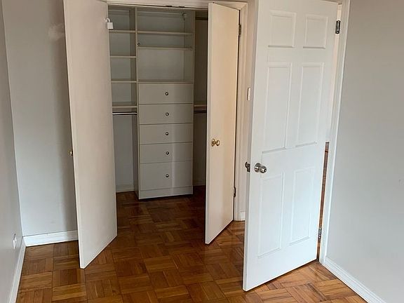 3rd image of 333 E 34th St APT 8M