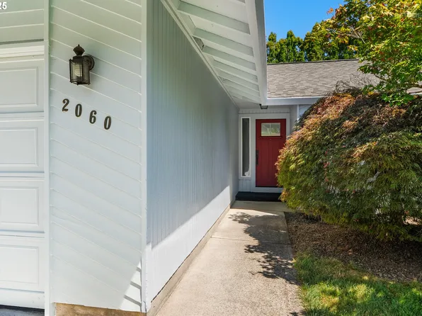 2060 208th Ave, Beaverton, OR 97003