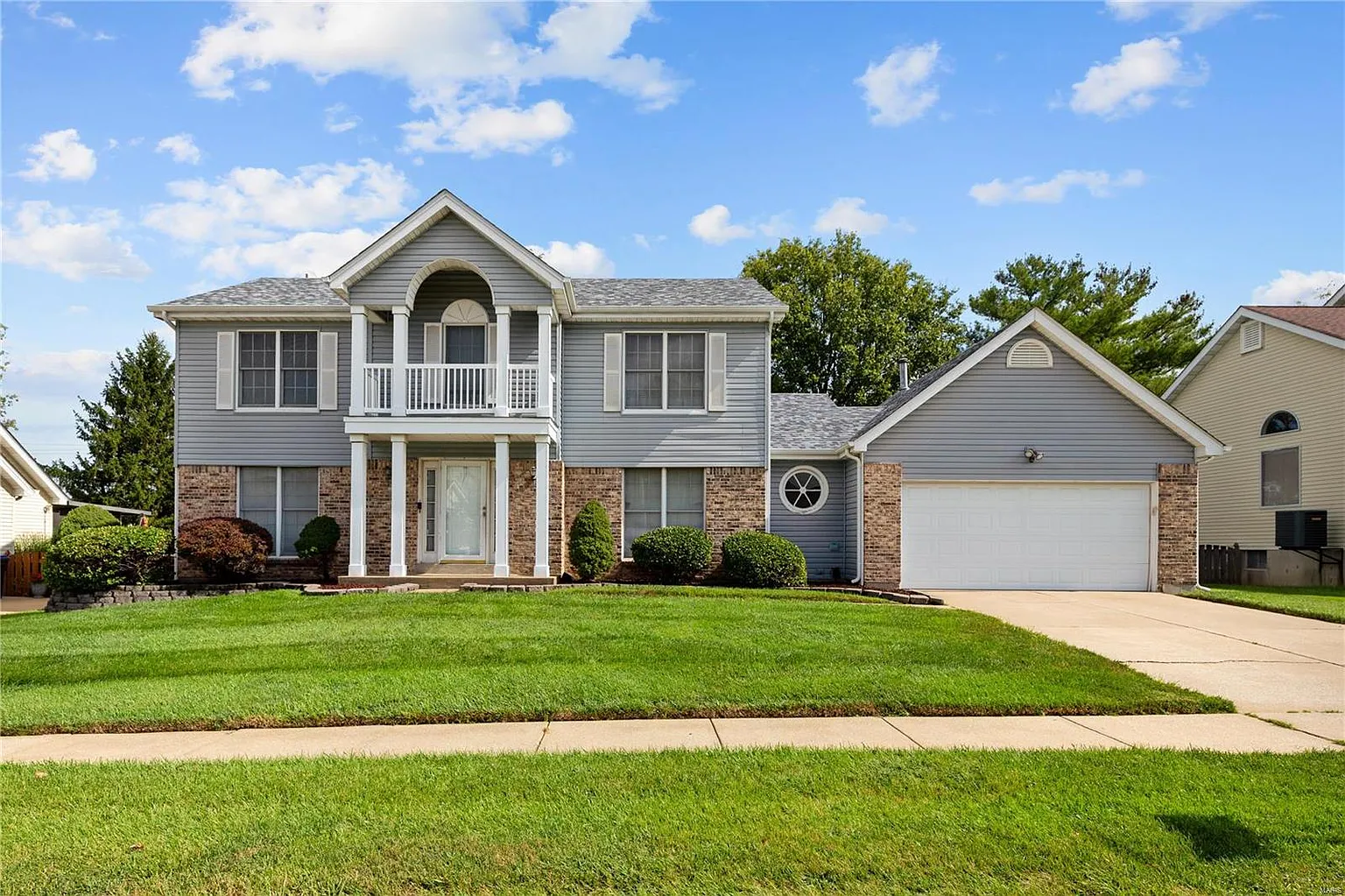 845 Sprinters Row Dr photo 1