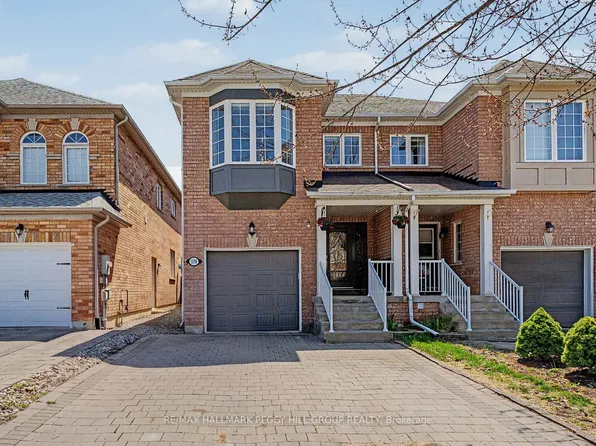 179 Warwick Cres, Newmarket, ON L3X 2S3