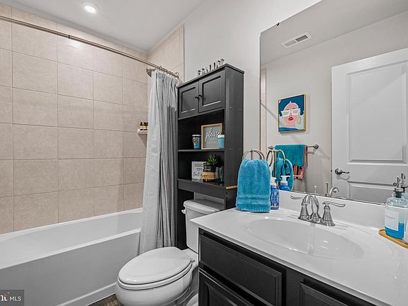 5th image of 3103 Potters Hill Rd