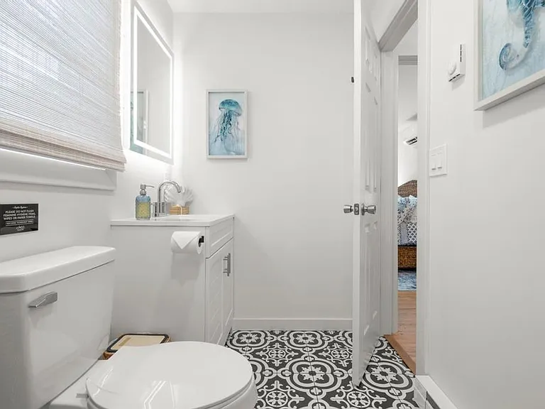 1742 Boston Post Rd — Photo 15