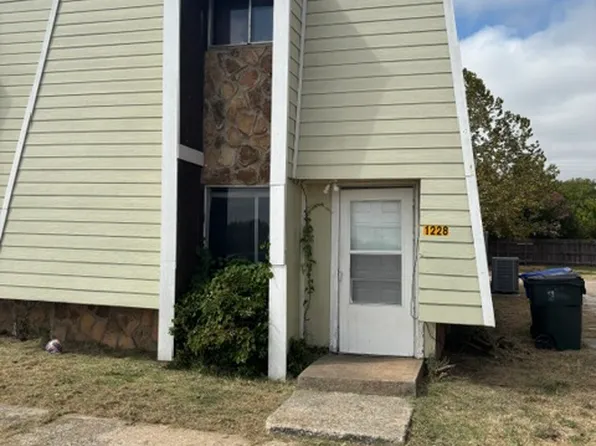 1228 Northcliff Ave, Norman, OK 73071