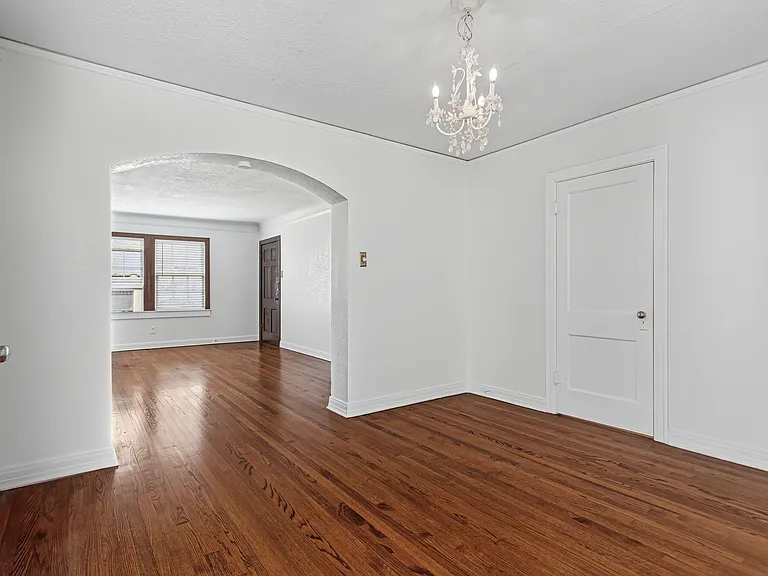 5918 La Vista Dr #3 — Photo 10