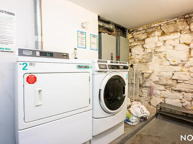 126 Herkimer St #1 — Photo 9