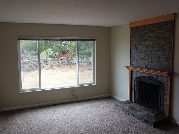 5th image of 150 Birch Ct