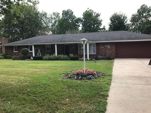 1st image of 1701 N Magnolia Ln