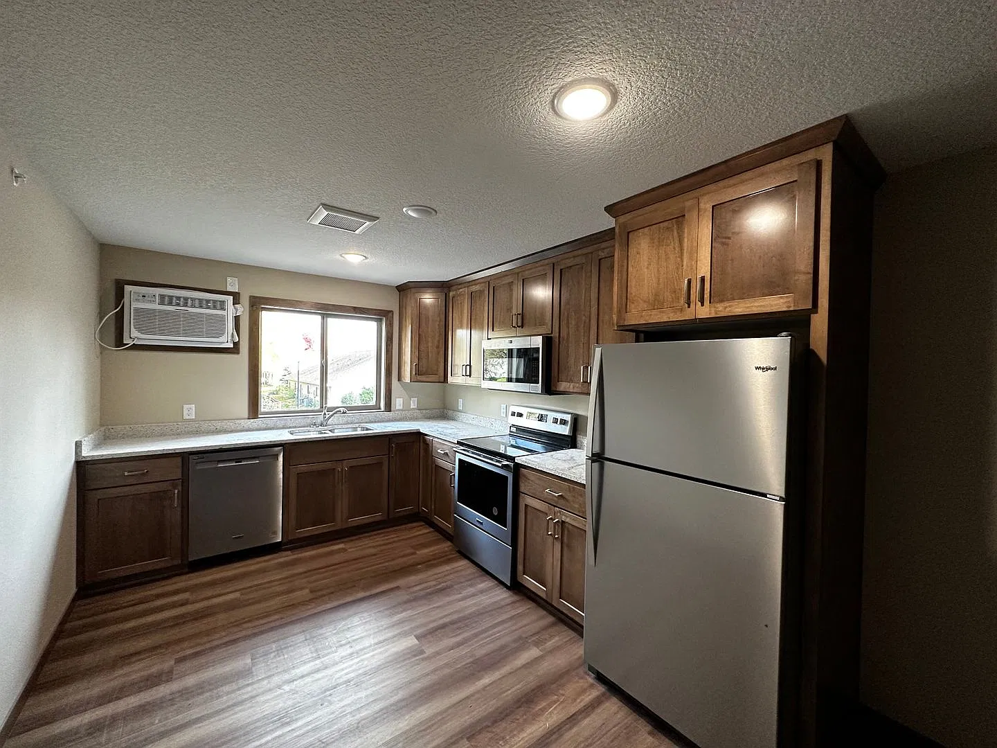 New 3rd Ave Apartments — Photo 1