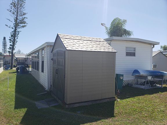 5th image of 2525 Gulf City Rd #19