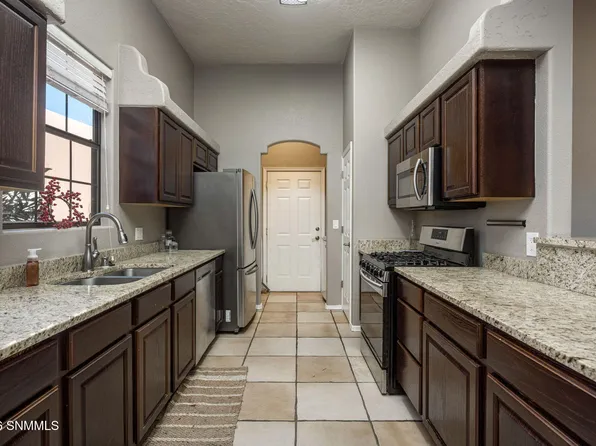 2026 Corn Dr, Las Cruces, NM 88001