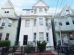 32 47th St, Weehawken, NJ 07086