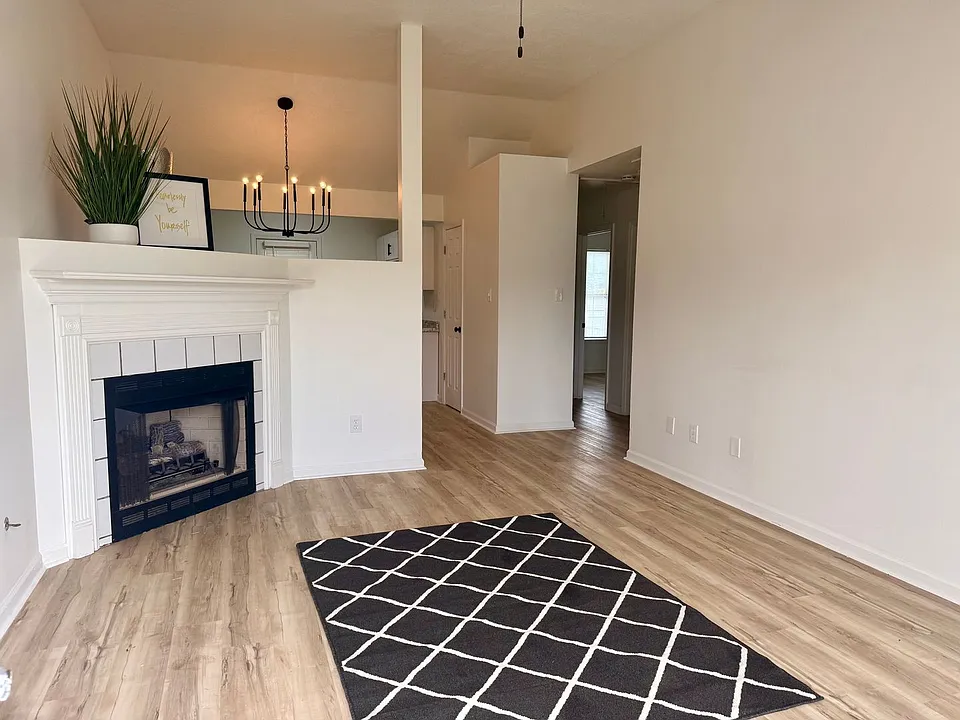53 Brooksie Dr
