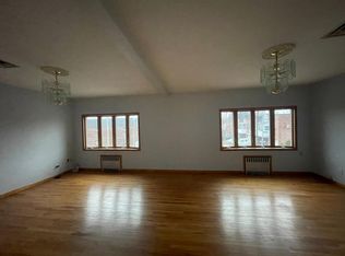 7163 166th St FLOOR 2, Fresh Meadows, NY 11365