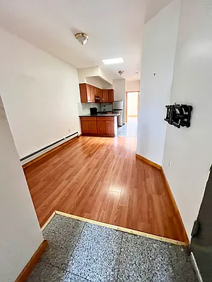 Rented by Nooklyn NYC LLC | media 4