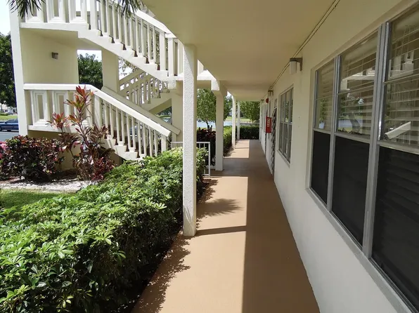 1037 Cambridge B, Deerfield Beach, FL 33442