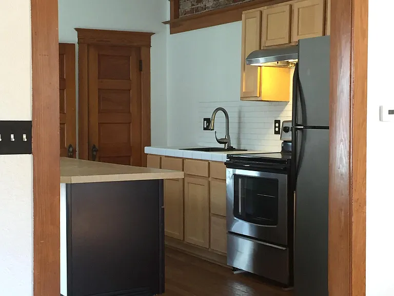 2611 W Caithness Pl — Photo 4