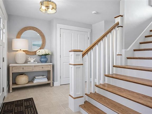 5th image of 2 Sedge Ct