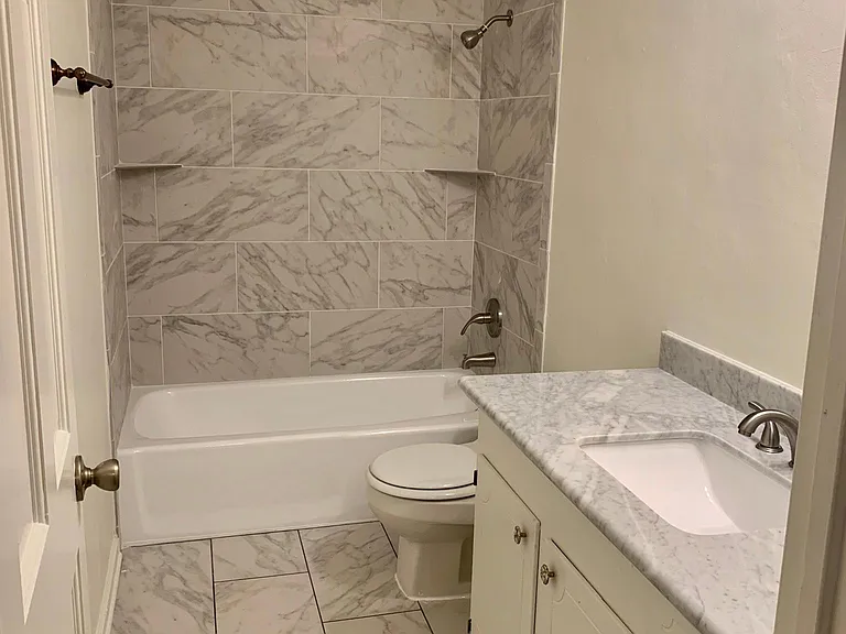 2770 Morning Glory Ave — Photo 17