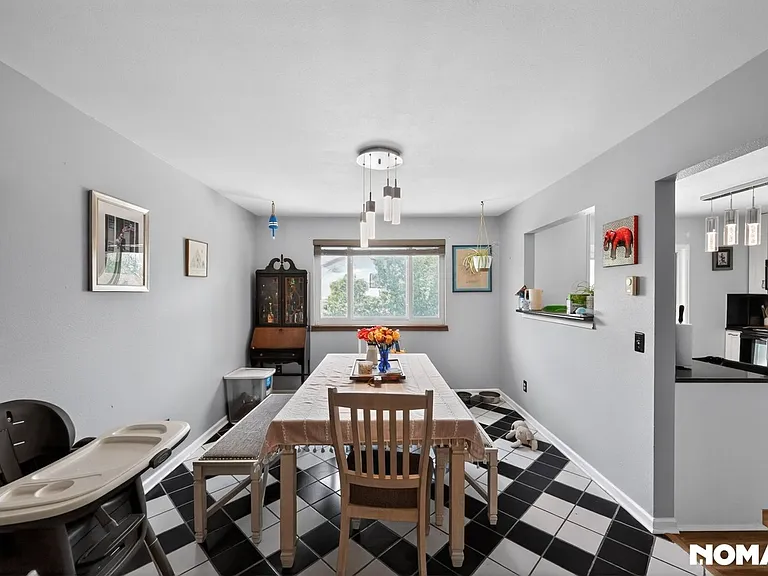 6913 Wolff St — Photo 14
