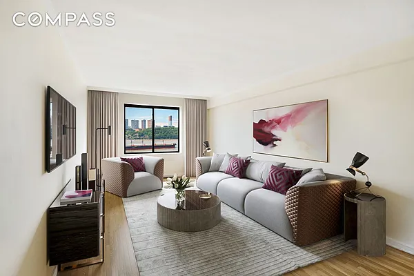 Sold by Compass | media 17