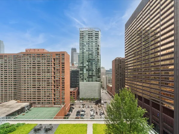 (undisclosed Address), Chicago, IL 60611