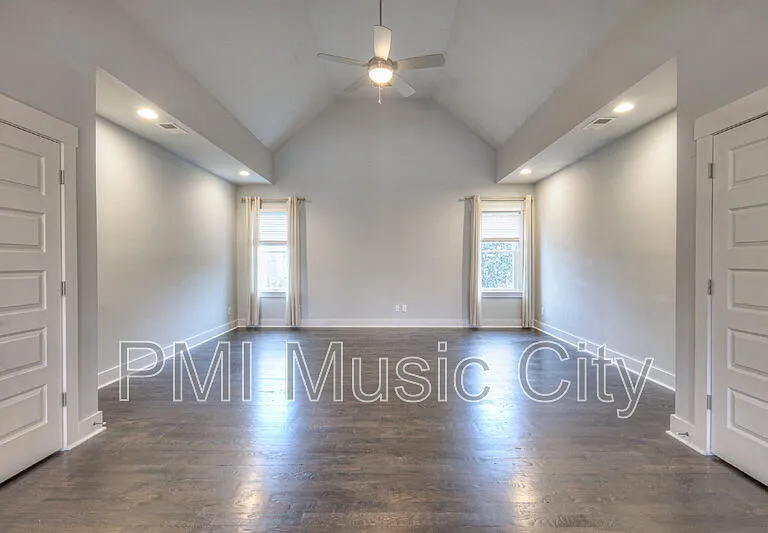 1537B Battlefield Dr — Photo 34