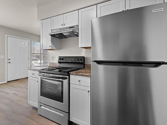 2nd image of 2605 W Olive St APT 28