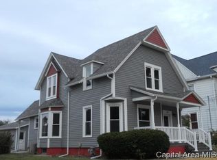 148 Walnut Ave, Galesburg, IL 61401