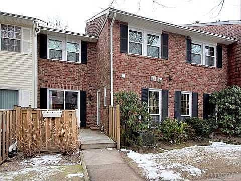 1st image of 102 Aspen Dr E