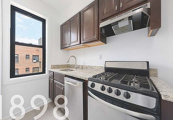 3rd image of 47-07 39th St #16C