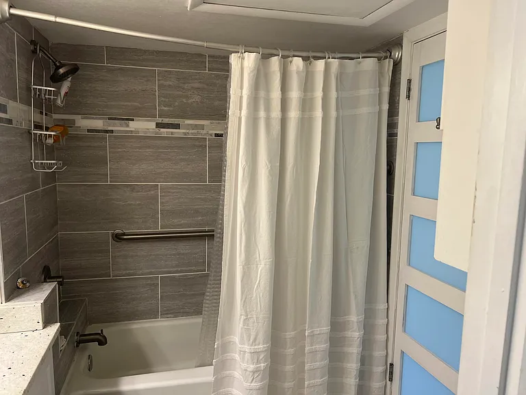 1950 N Andrews Ave #103D — Photo 13