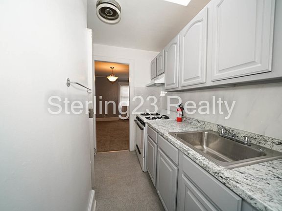 3rd image of 21-34 28th St #2B