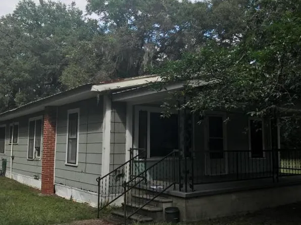 100 Miller Ct, Panama City, FL 32401