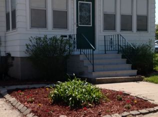 632 Roosevelt Ct, Sycamore, IL 60178