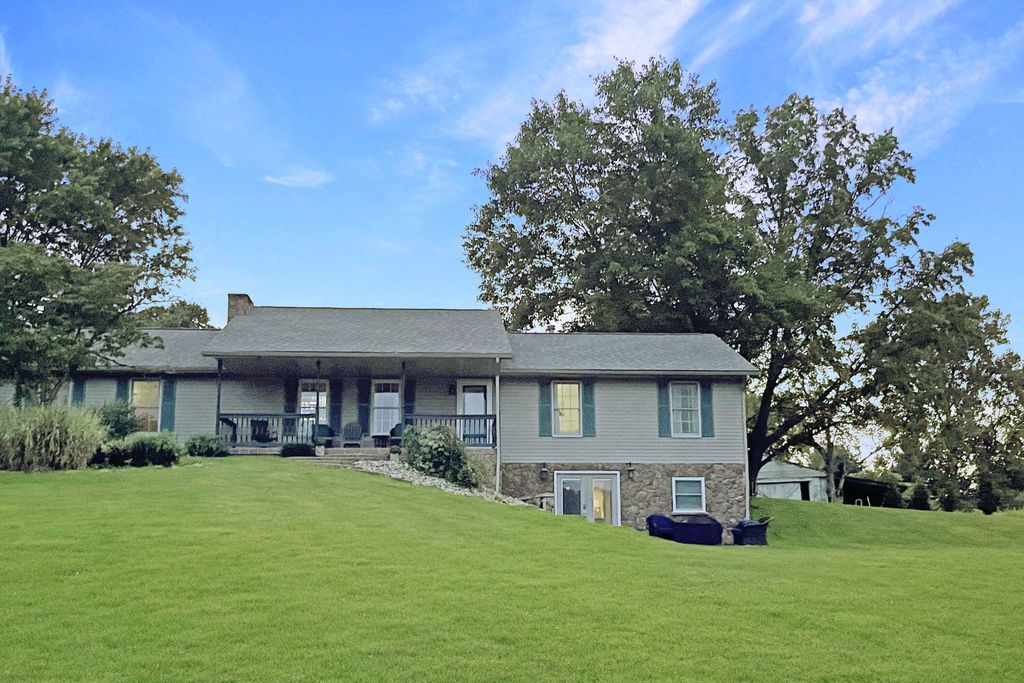 Real estate listing image