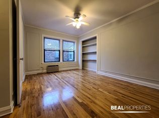 837 W Wolfram St #837409, Chicago, IL 60657