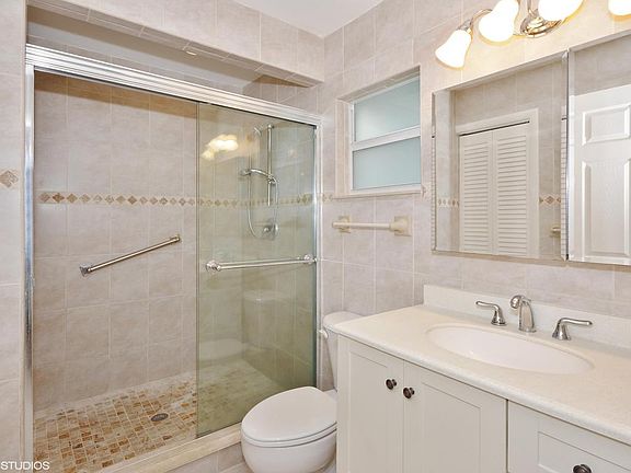 5th image of 152 Ocean Ct