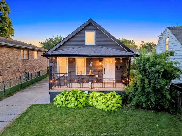 1223 Aubin Rd, Windsor, ON N8Y 4E4