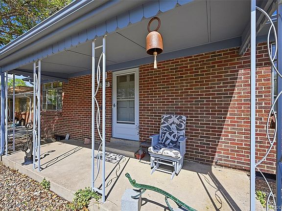5th image of 332 S Leyden Street
