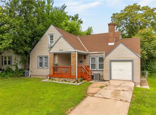 2216 E 72nd St, Kansas City, MO 64132