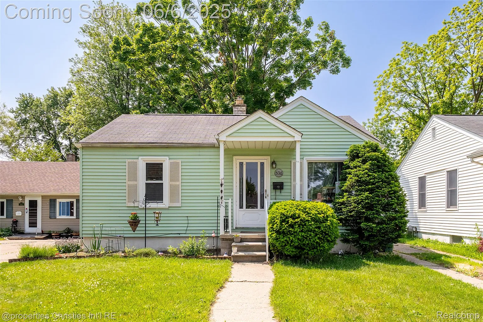 536 Andresen Ct photo 1