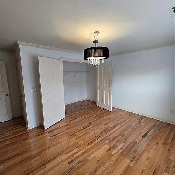 10330 Dashiell Ct — Photo 5