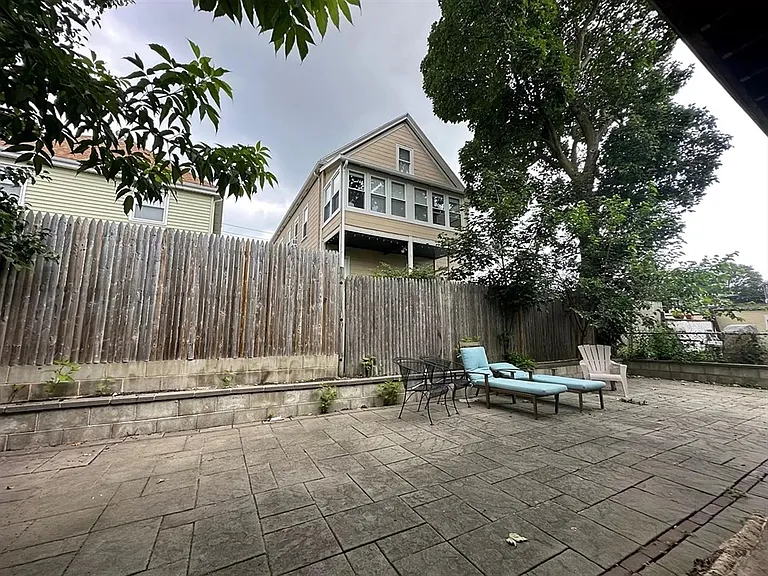 17 Stanley Ave #1 — Photo 10