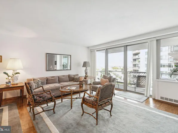2401 Pennsylvania Ave APT 17B36, Philadelphia, PA 19130