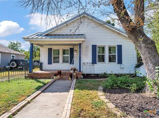 1408 Pleasant St, Gatesville, TX 76528