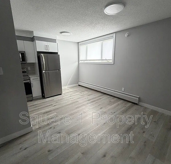10731 85th Ave NW — Photo 2