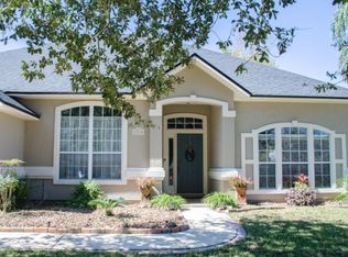 12118 Rainbow Lake Dr, Jacksonville, FL 32258